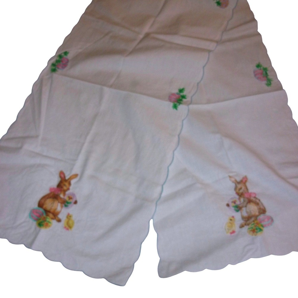 Vintage Easter Table Runner Embroidered Bunny Chick Egg Scalloped Edge White
